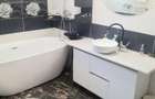 Casa individuala,la asfalt,,pe colt,foarte economica,teren 700mp, FS 46 ml - 3