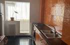 De inchiriat apartament 2 camere - 4