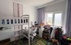 4 Camere | 2 bai | 97 mp | Bloc 1989 | Orientare Est-Sud-Vest | Mobilat | Dacia
