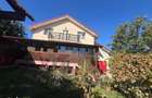 Vila cu 6 camere, din 2000, in Tomesti