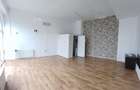 Delfinariu -spatiu comercial 35 mp