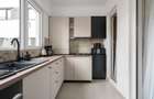 Proprietar, inchiriez apartament cu 2 camere Central Address Residence