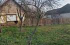 Casa veche demolabila de vanzare - 3