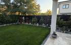 Casa mobilata 4 camere, garaj si gradina complex privat, Luna de S