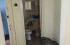 proprietar vand apartament cu trei camere decomandat in Bacau - 2