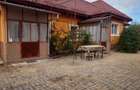 Casa 3 camere , 1850 mp