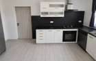 Vand casa pe parter in zona Plopi - 2