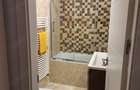 De inchiriat Apartament cu 2 camere in Pia?a 700 - 1