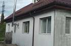 casa noua cu 2000 mp in Patarlagele