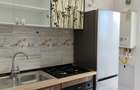 Ofer spre inchiriere apartament 2 camere nemobilat in complexul kristal residence, parcare proprie , contract de inchiriere. Pret 350 euro - 4
