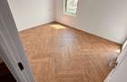 Casă 108 mp utili 3 cam, 2 băi 2 dresinguri ,1 balcon curte proprie 35 mp, 2 loc - 12