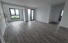 De vanzare Apartament 3 camere, zona Centru Bloc Nou. - 4