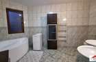 Apartament cu 3 camere semicentral etaj 1 cu parcare