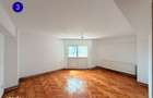 Proprietar - vand apartament 3 camere, 2 bai, Pitesti