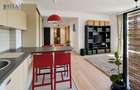 Imobil tip vila, luminos, priveliste, 77 mp., 2 parcari, 2 balcoane, et. 2 / 3, - 3