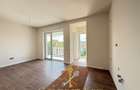 Apartament cu 3 camere, balcon si parcare exterioara. Bloc NOU - 4