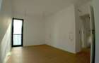 Townhouse luminos cu gradina, 5 camere, Straulesti