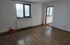 Casa pe parter cu potential magazie, beci si curent trifazic - Gara V - 1