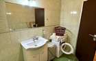Inchiriez apartament o camera+nisa de dormit, ARED-UTA