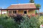 Casa cu teren 37 arii Apateu 43000 Euro
