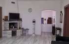 Casă cu 7 camere cu Teren 8000 Mp în Cosmești - 2