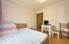 Apartament cu 2 camere decomandat, etaj intermediar - 8