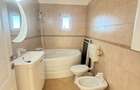 Vand apartament 3 camere Dambovita mansarda 92000 euro