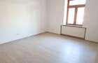 Apartament la casa 2 camere renovat 2026 54mp Catedrala Veche 67000 - 2