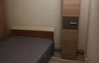 Ofer spre inchiriere apartament cu 3 camere decomandate, zona centrala, mobilat. - 8