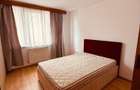Apartament cu 3 camere decomandat în 7 Noiembrie - 6