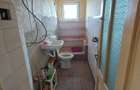 Apartament la casa / curte / Aleea B - 4