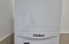 Birou de inchiriat - Piata Sinaia - 3 Camere-86 MP- Etaj 1- Centrala - 700 Euro ! - 2