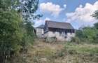 Casă cu Teren 2500 Mp în Căpușu Mare - 1