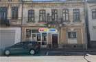 Unirii vila S+P+1 , spatiu comercial la parter,SU 206mp teren 293 - 5