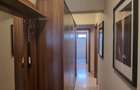 3 camere decomandat, Sisesti, bloc 2010