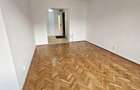 Apartament centru, 4 camere, 2 bai,etaj 2 - 5
