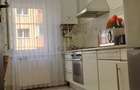Apartament de vanzare cu trei camere, zona Turnisor. - 1