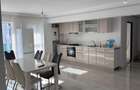 Vand apartament cu 3 camere si doua bai - 1