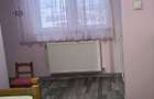Apartament cu 3 camere in zona rezidentiala.