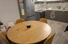 Inchiriez apartament