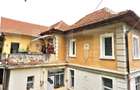 Apartament de vanzare, cu 4 camere, 80 mp, zona Cetate - 1