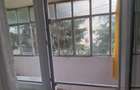 De vanzare apartament cu 2 camere si balcon, mobilat si utilat, etajul 1, zona Cresei 52000euro - 1