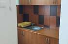 Proprietar, gars. 32 mp, etaj intermediar, Zona Orizont 3000, bloc de apartamente, centrala proprie - 3