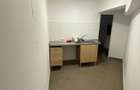 Inchiriez spatiu comercial 7 camere etaj blv Natiunile Unite nr1