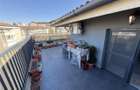Apartament cu 2 camere si terasa, zona Decebal