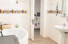 Casa renovata complet in 2021 | 110 mp utili | Curte 292 mp | Central - 10