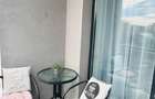 PROPRIETAR, vand apartament cu 2 camere ?i loc mare parcare subterana
