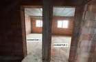 Vand Jumatate de duplex Exterior finisat ?i Interior la ro?u in Giarmata Vii - 6