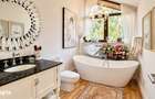 Comfort Living | 5 Camere si Curte Proprie