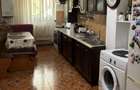 Inchiriez apartament cu 2 camere zona centrala (Finante )etaj 1